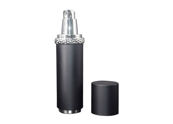 Classic Plastic Skin Care Family Cosmetic Set 30g 50g Cream Jar 15ml 40ml Serum Dropper Bottle 50ml 120ml Lotion Bottle 0